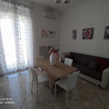 Via Marzano 67 Hotell Porto Cesareo Exteriör bild